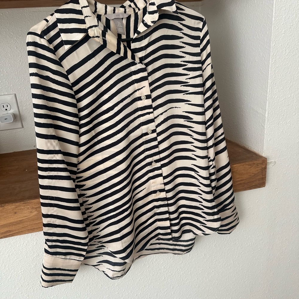 H&M Monochrome Striped Blouse